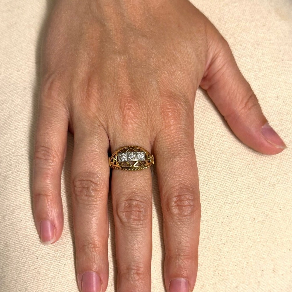 Bague En or jaune Et diamant - Castafiore