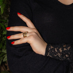 Bague en or jaune et diamants - Castafiore