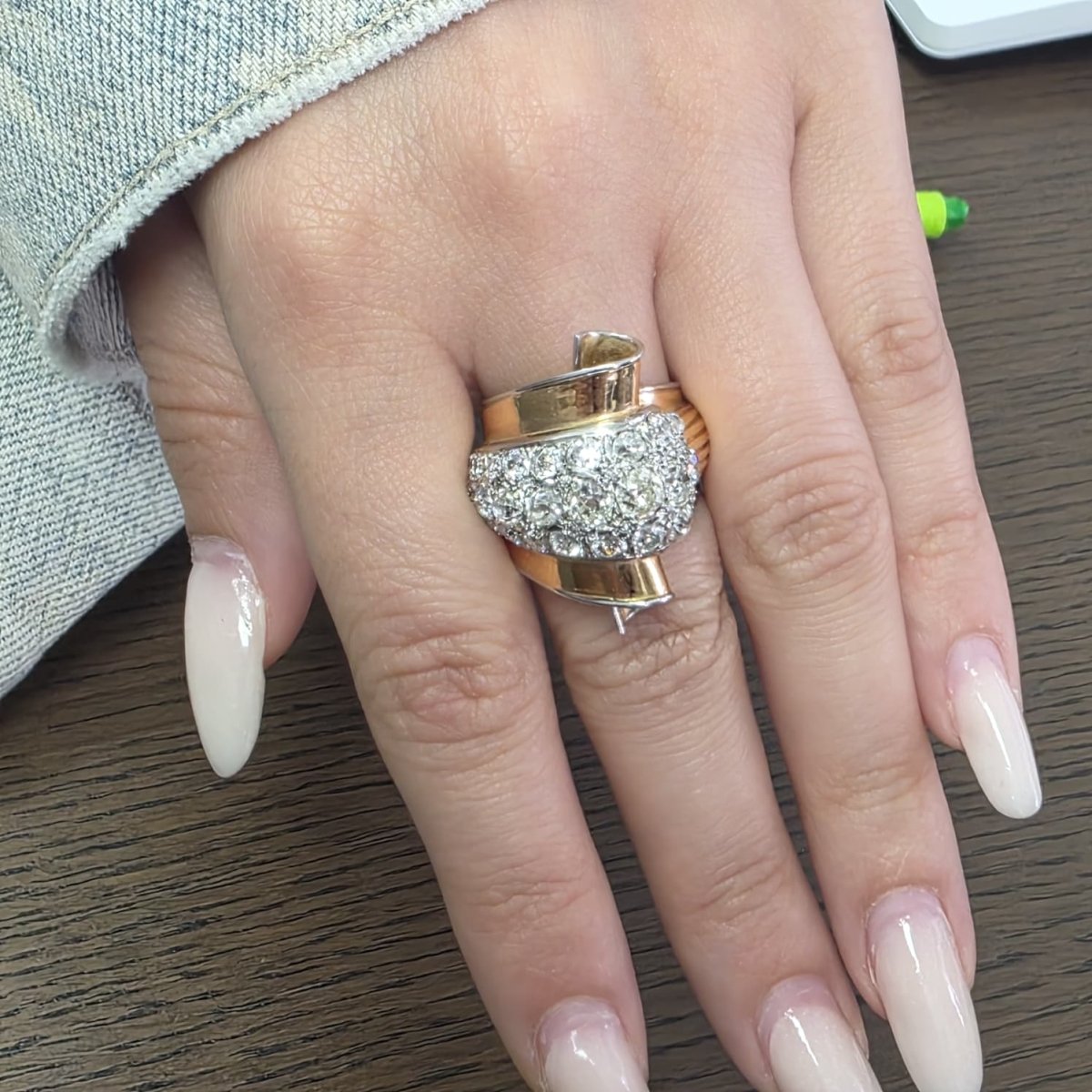 Bague en or jaune et diamants - Castafiore