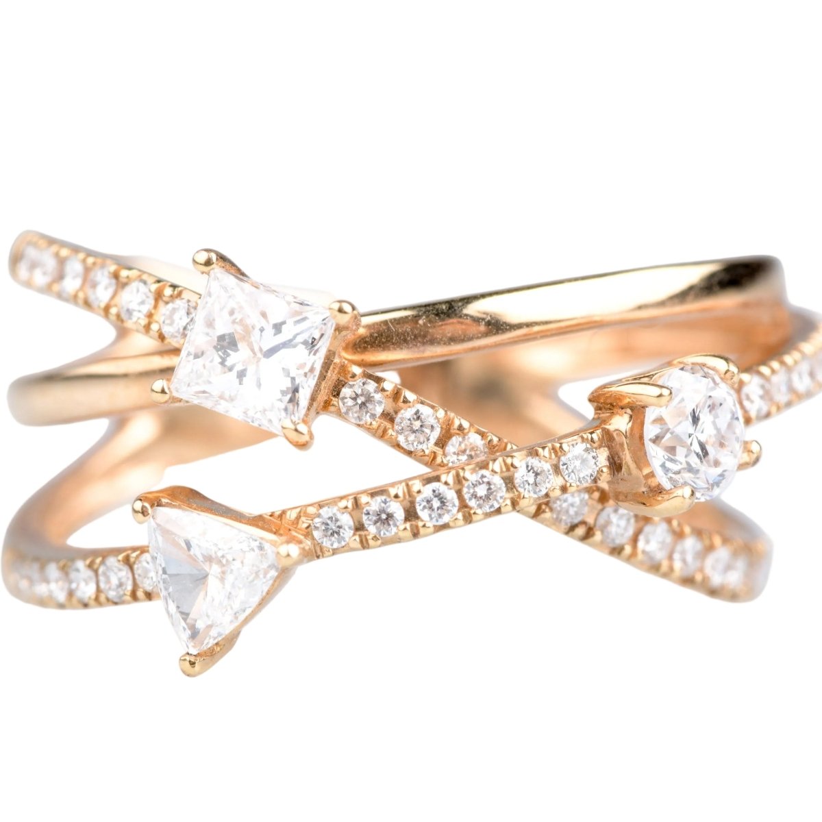 Bague en or jaune et diamants - Castafiore