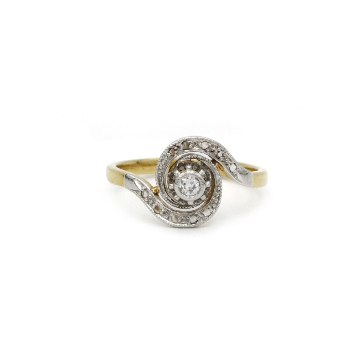 Bague en or jaune et diamants - Castafiore