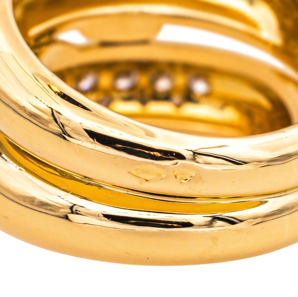 Bague en or jaune et diamants - Castafiore