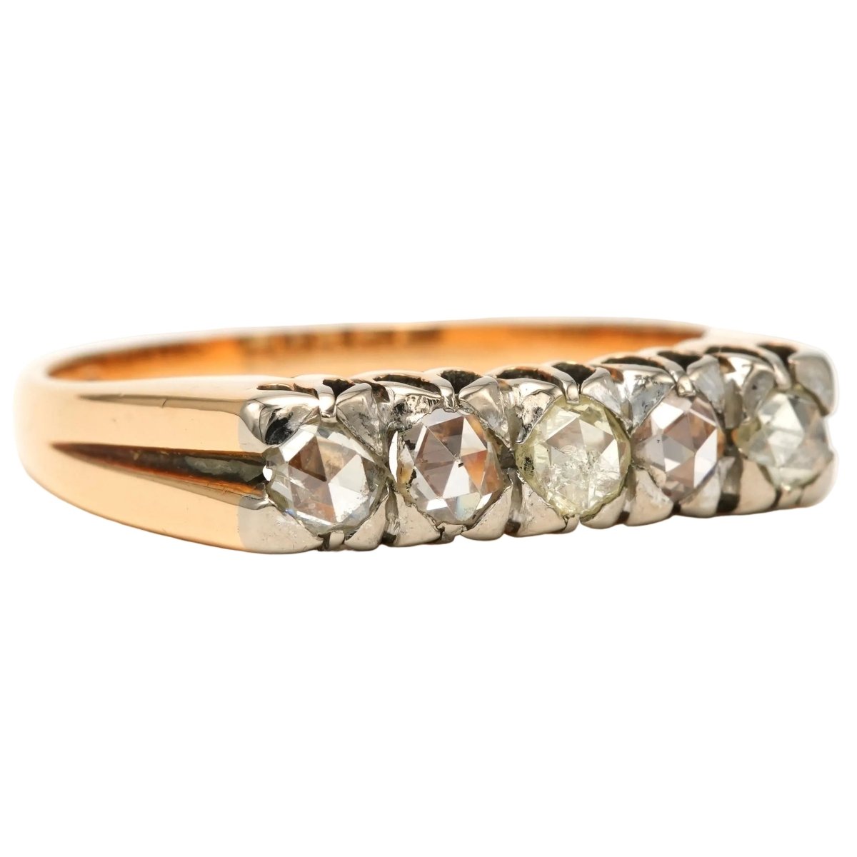 Bague en or jaune et diamants - Castafiore