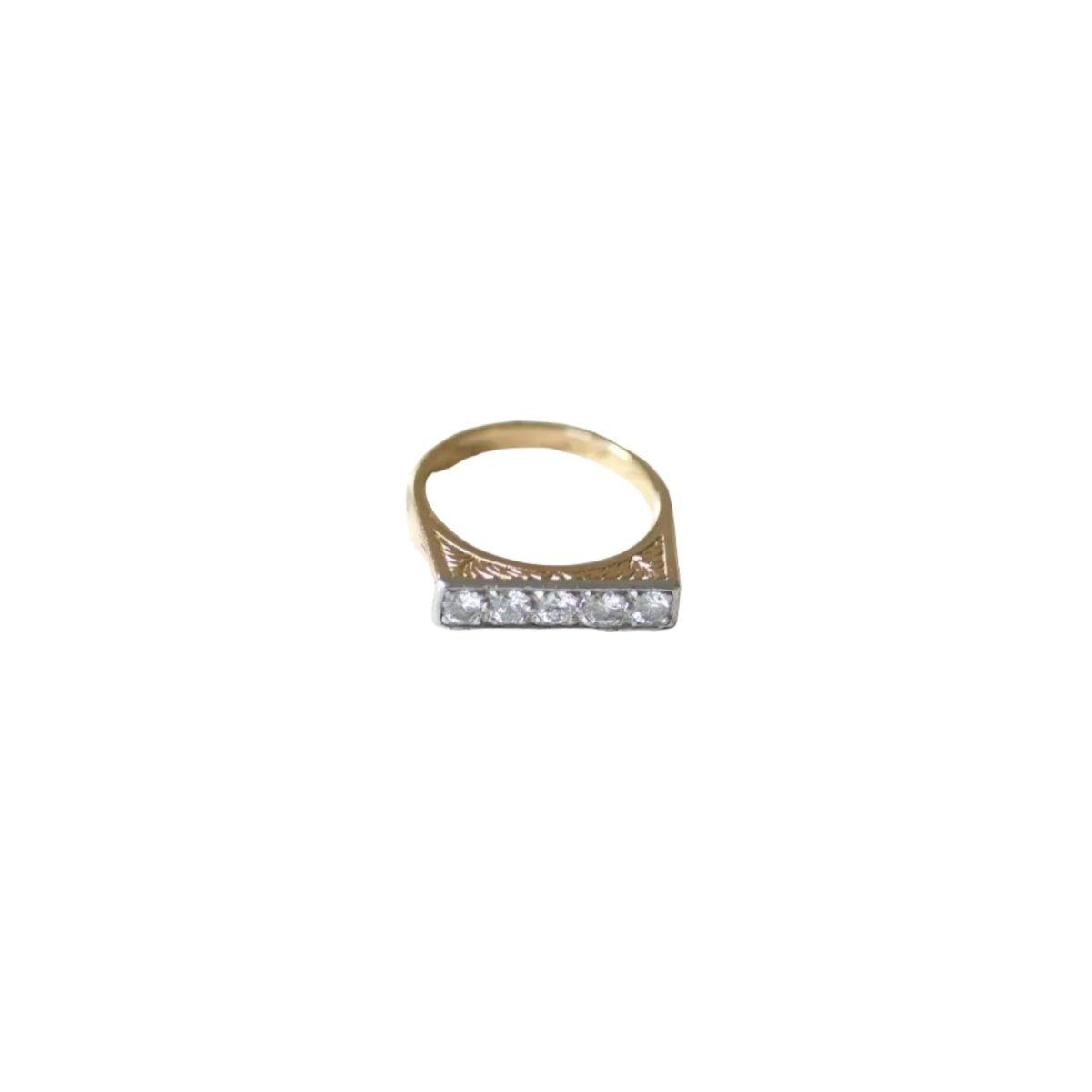 Bague en or jaune et diamants - Castafiore