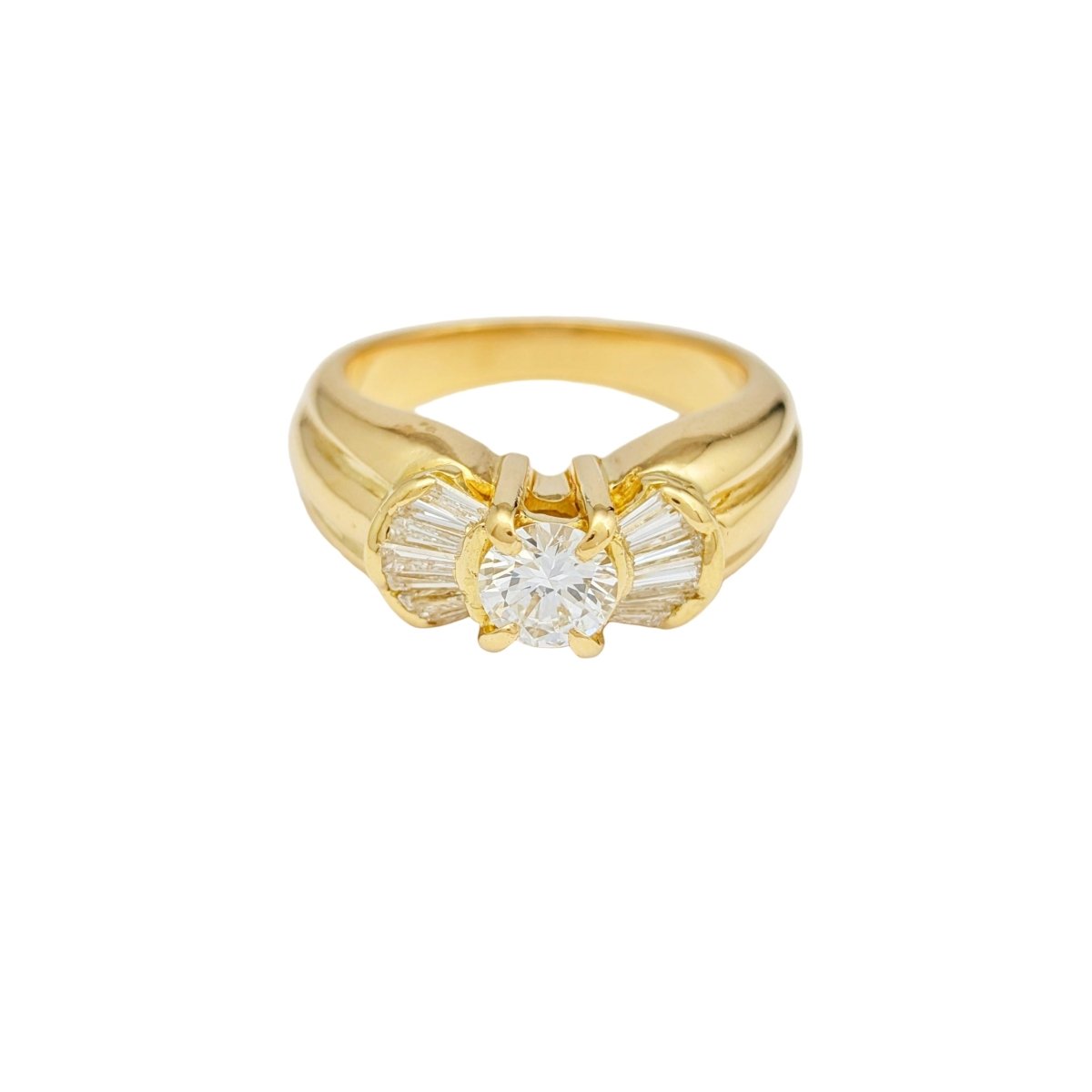 Bague en or jaune et diamants - Castafiore