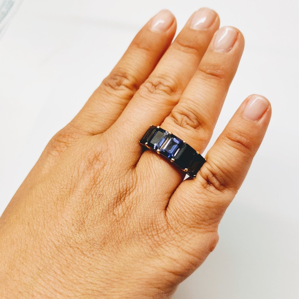 Bague en or jaune et iolite - Castafiore