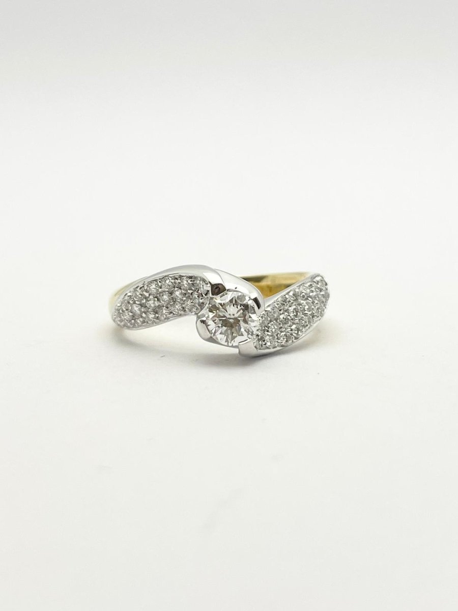 Bague en or jaune et or blanc avec diamant - Castafiore