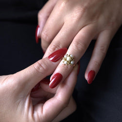 Bague en or jaune et perles - Castafiore