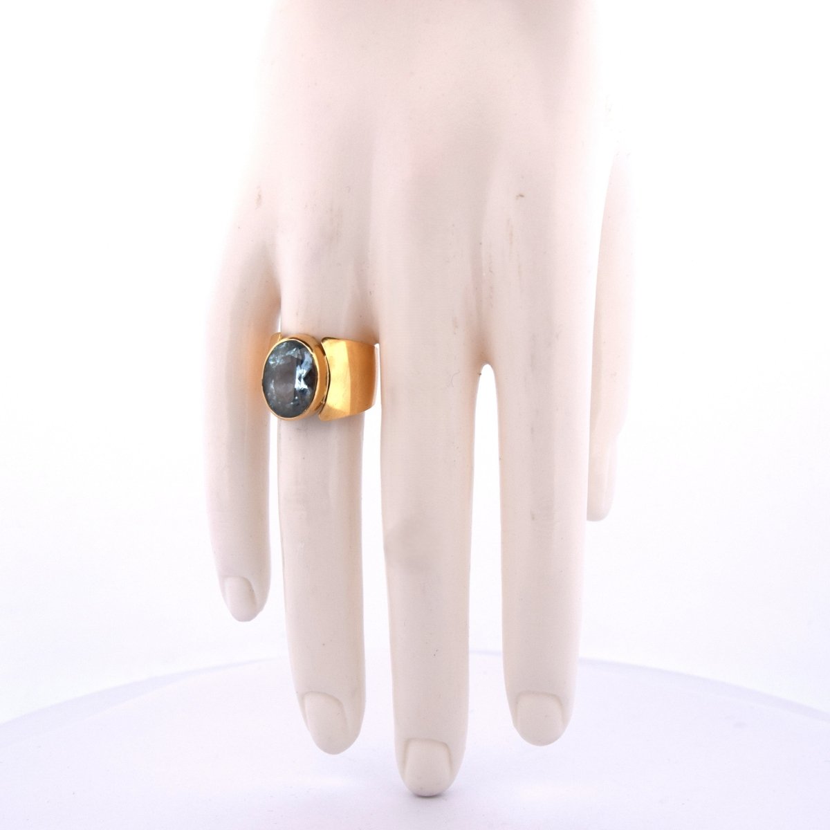 Bague en or jaune et topaze - Castafiore