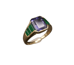 Bague en or jaune, iolite et émeraudes - Castafiore