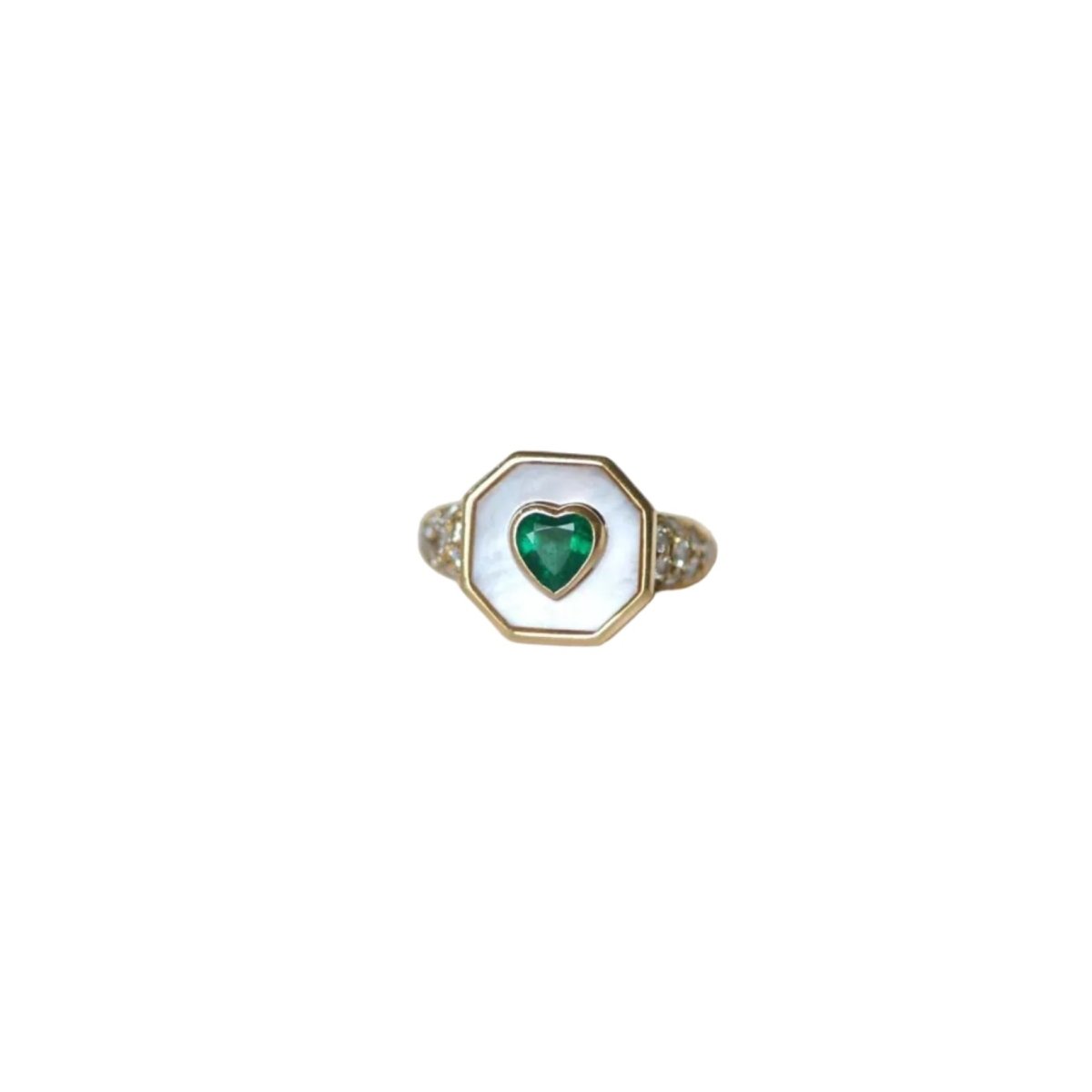 Bague en or jaune, nacre, émeraude, et diamants - Castafiore