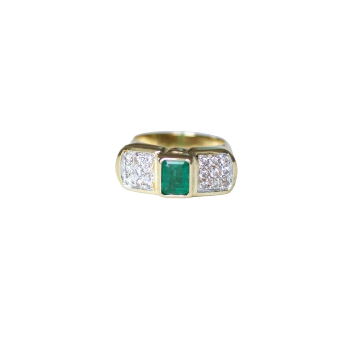 Bague en or jaune, or blanc, émeraude, et diamants - Castafiore