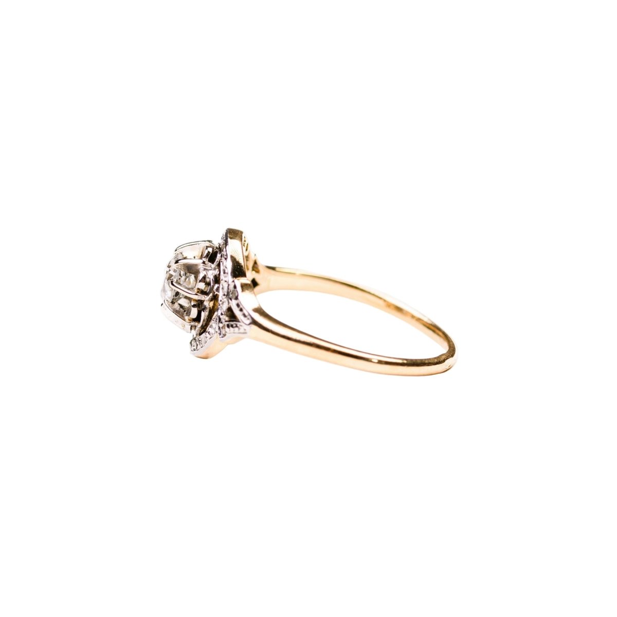 Bague en or jaune, or blanc et diamants - Castafiore