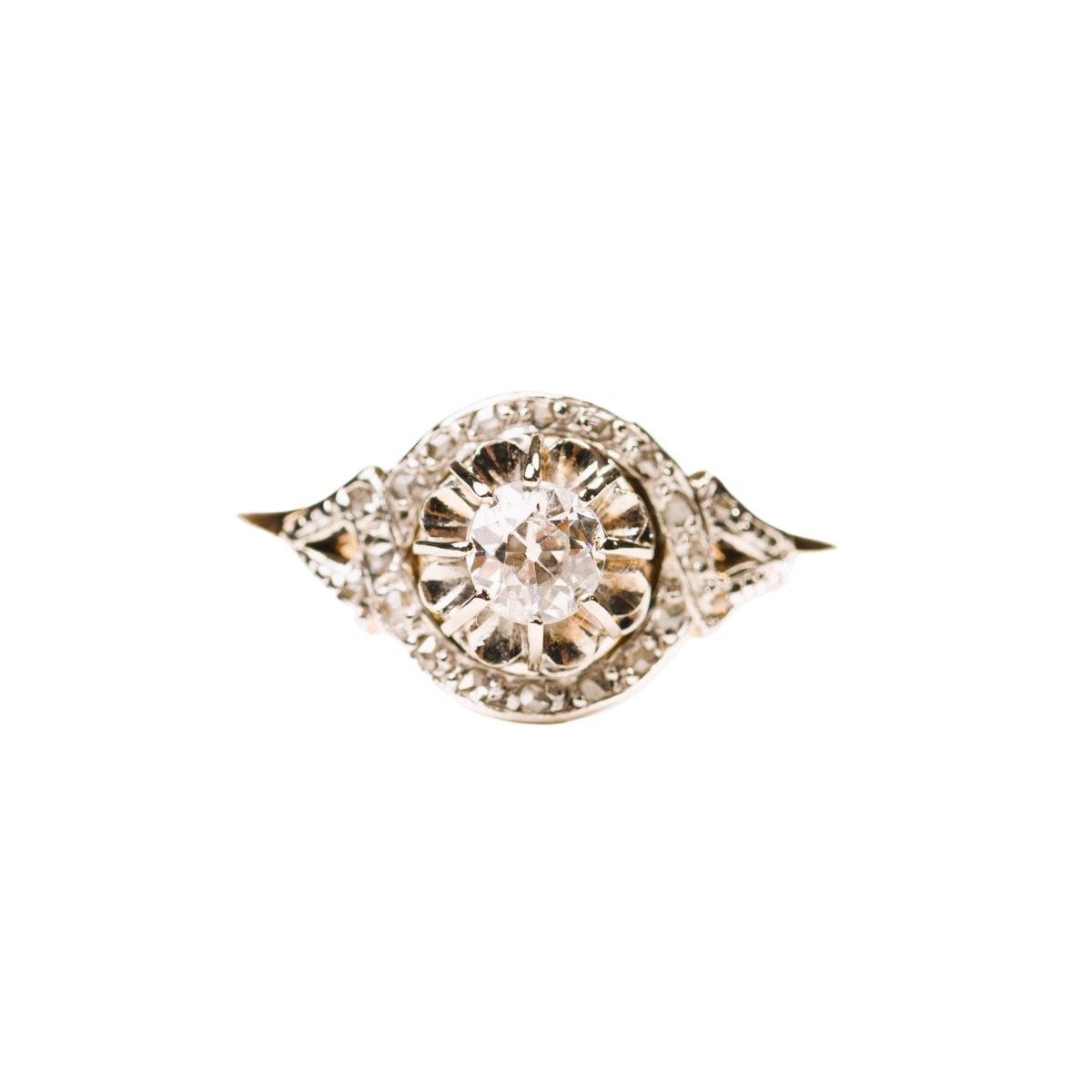 Bague en or jaune, or blanc et diamants - Castafiore