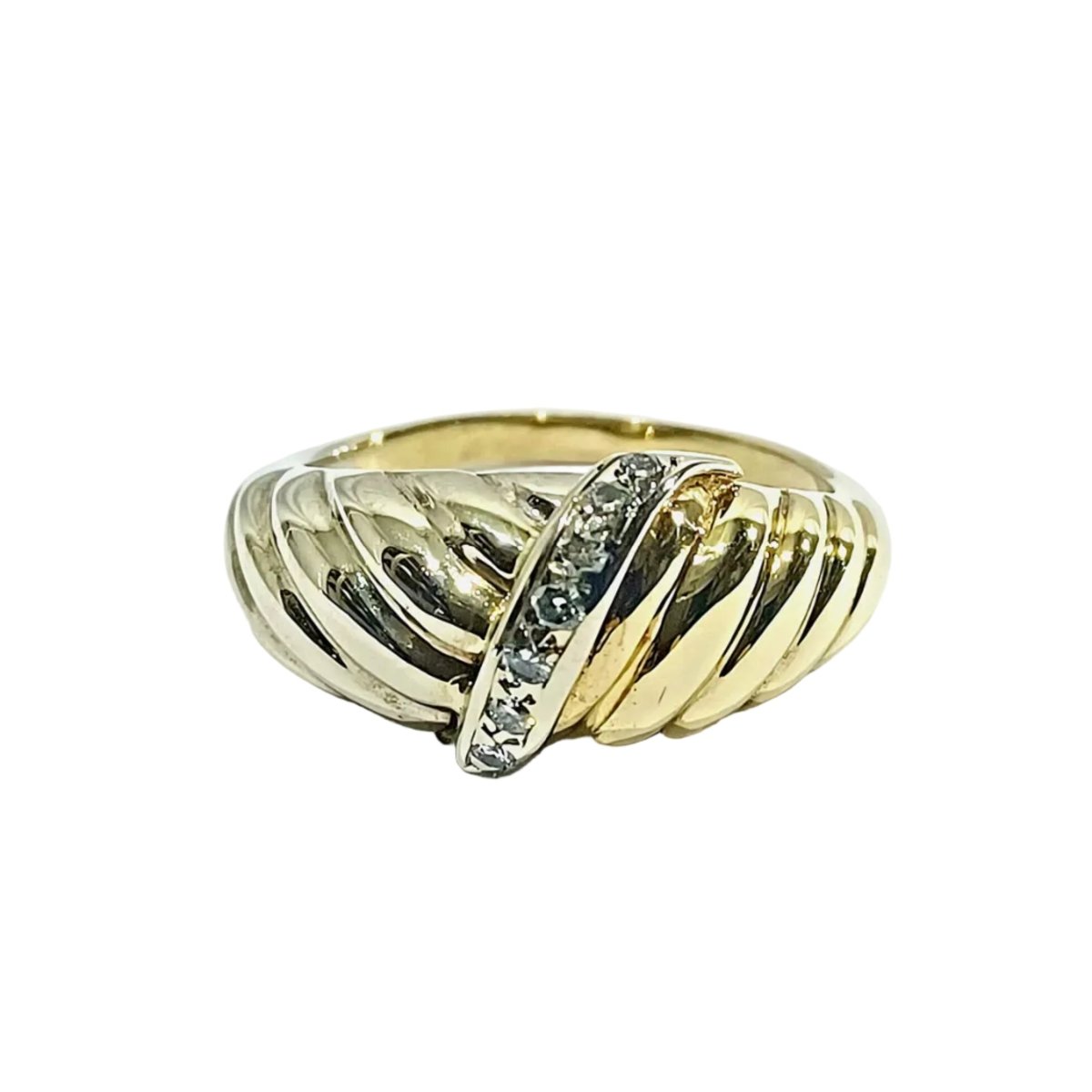Bague en or jaune, or blanc et diamants - Castafiore