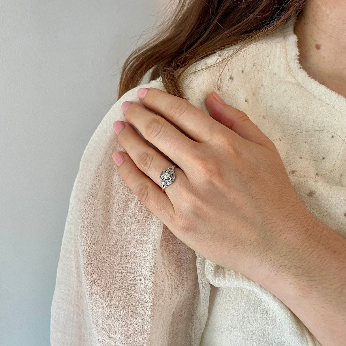 Bague en or jaune, or blanc et diamants - Castafiore