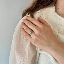 Bague en or jaune, or blanc et diamants - Castafiore