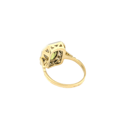 Bague en or jaune, péridot et diamants - Castafiore