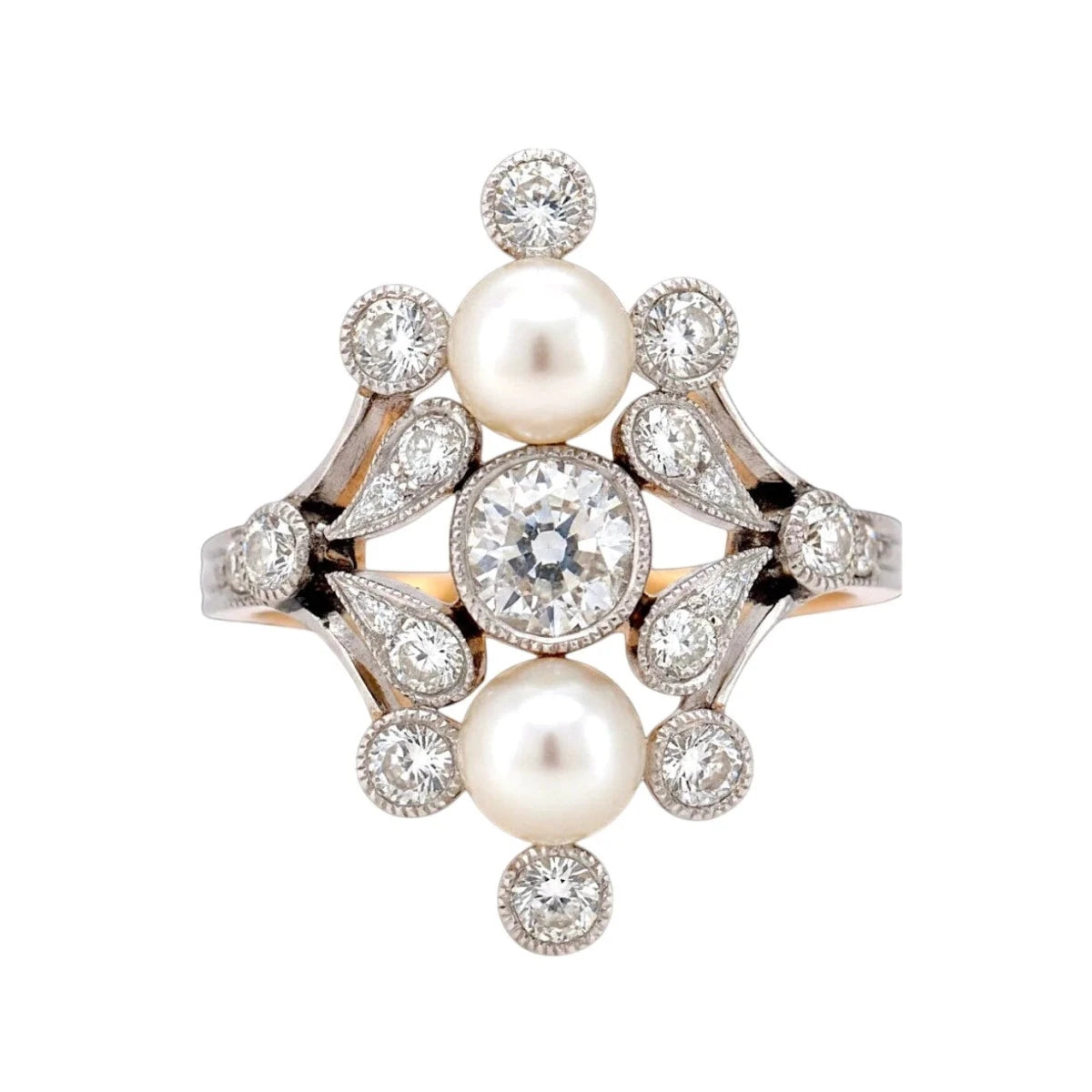 Bague en or jaune, perles et diamants - Castafiore