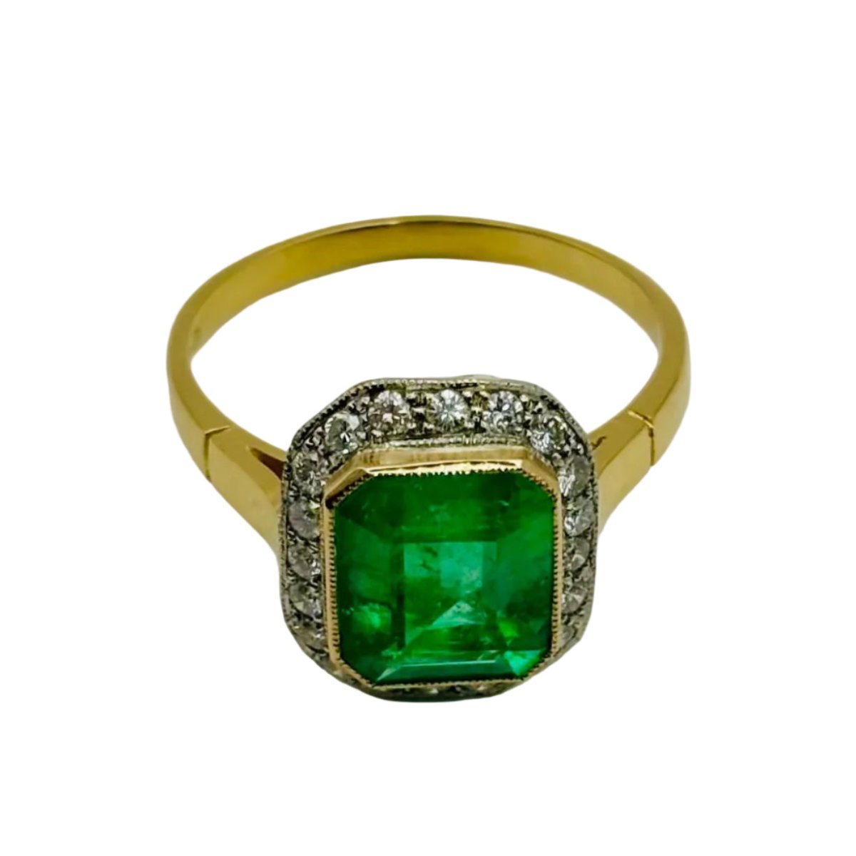 Bague en or jaune, platine, émeraude, et diamants - Castafiore