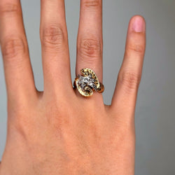 Bague en or jaune, platine, et diamants - Castafiore