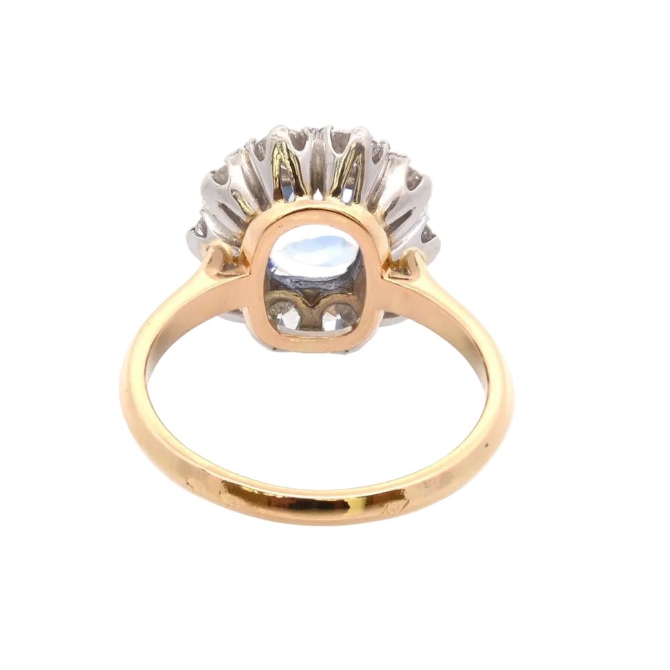 Bague en or jaune, platine, saphir et diamants - Castafiore