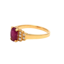 Bague en or jaune, rubis et diamants - Castafiore