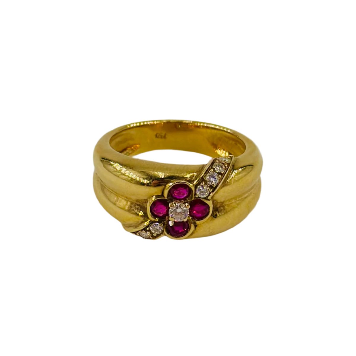 Bague en or jaune, rubis et diamants - Castafiore