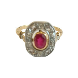 Bague en or jaune, rubis et diamants - Castafiore