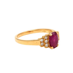 Bague en or jaune, rubis et diamants - Castafiore
