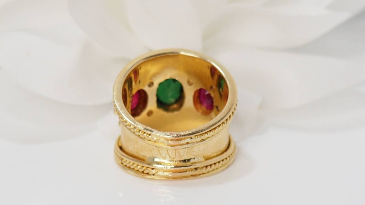 Bague en or jaune rubis et pierre verte - Castafiore