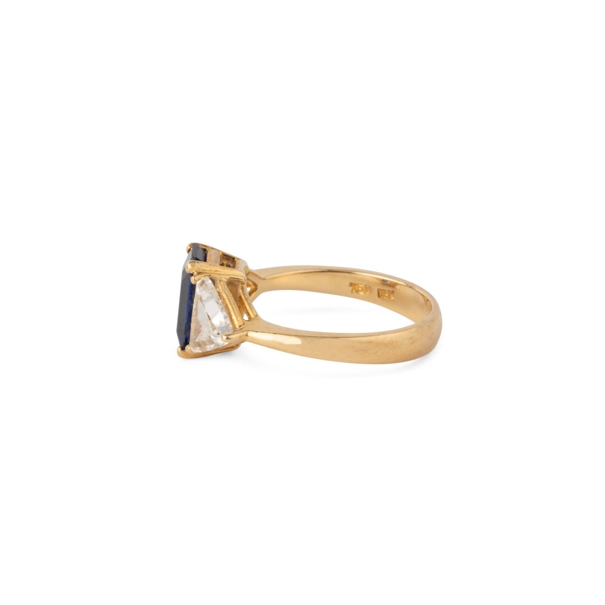 Bague en or jaune, saphir, émeraude et diamants - Castafiore