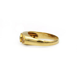 Bague en or jaune, saphir et diamants - Castafiore