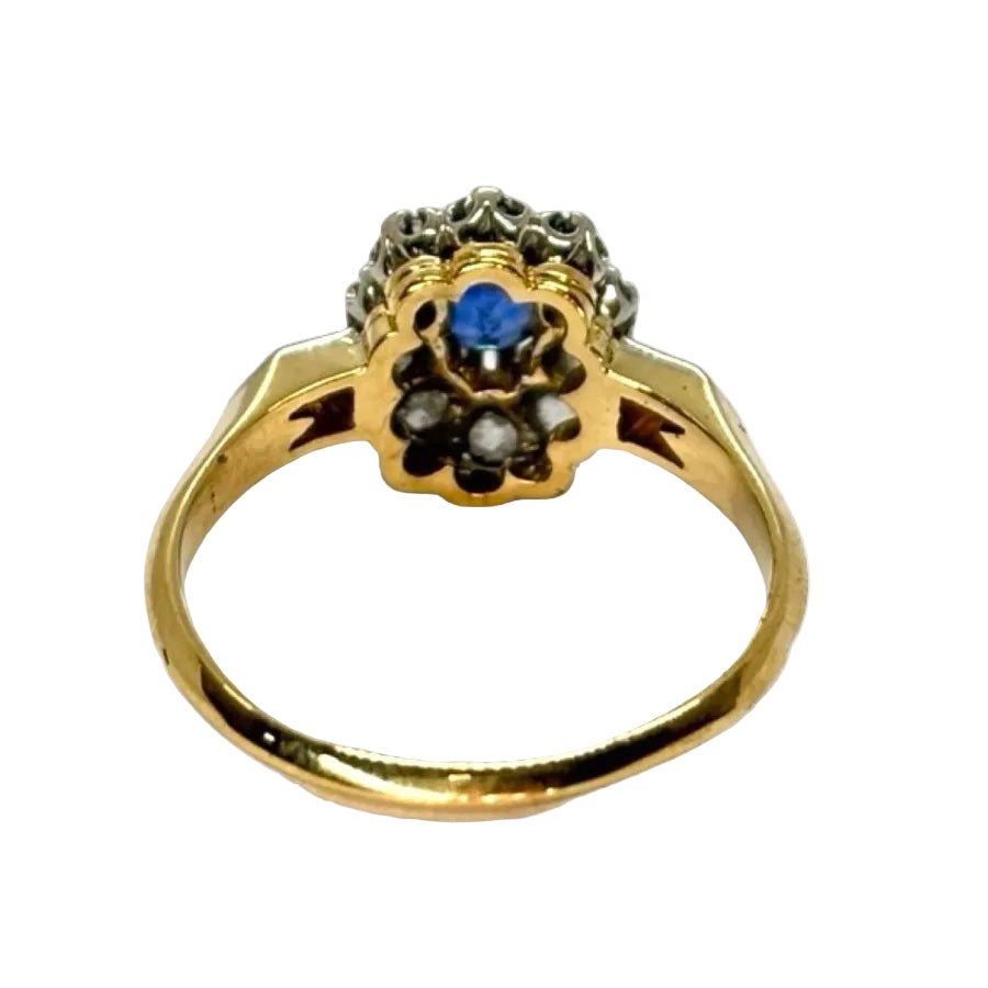 Bague en or jaune saphir et diamants - Castafiore