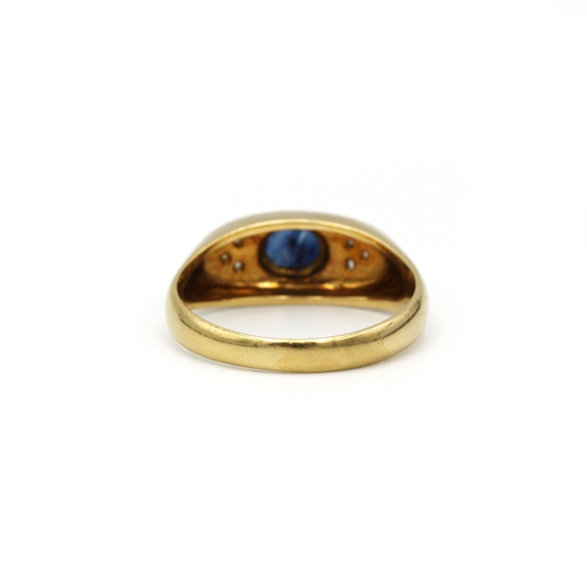 Bague en or jaune, saphir et diamants - Castafiore