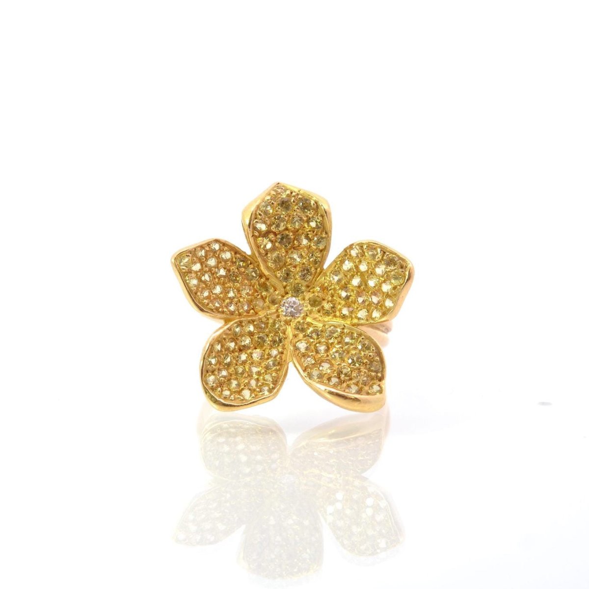 Bague en or jaune, saphirs et diamant - Castafiore