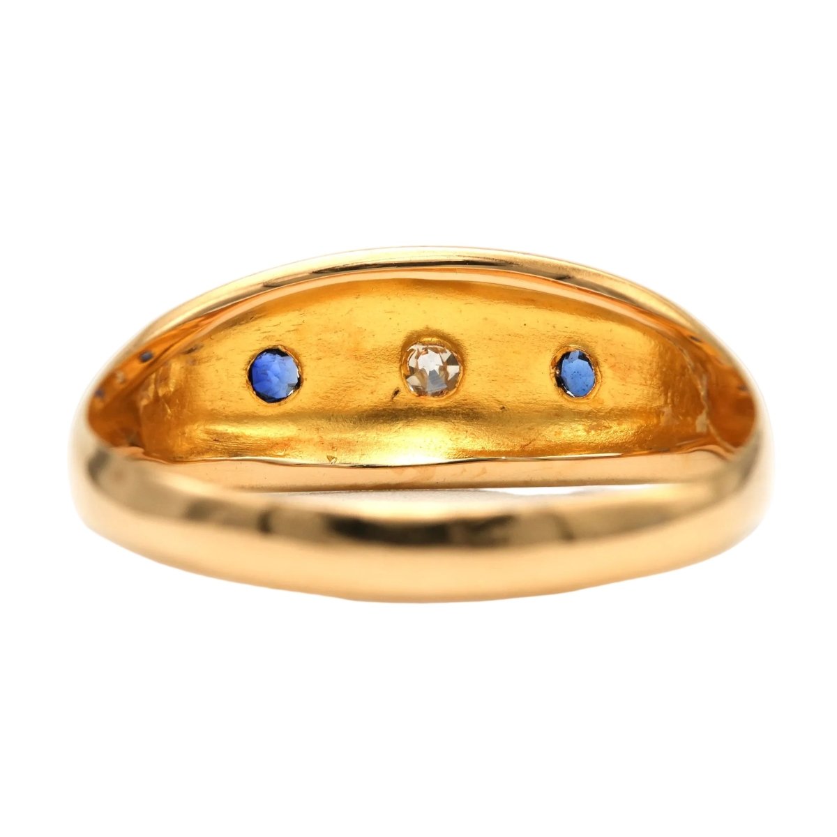 Bague en or jaune, saphirs et diamants - Castafiore