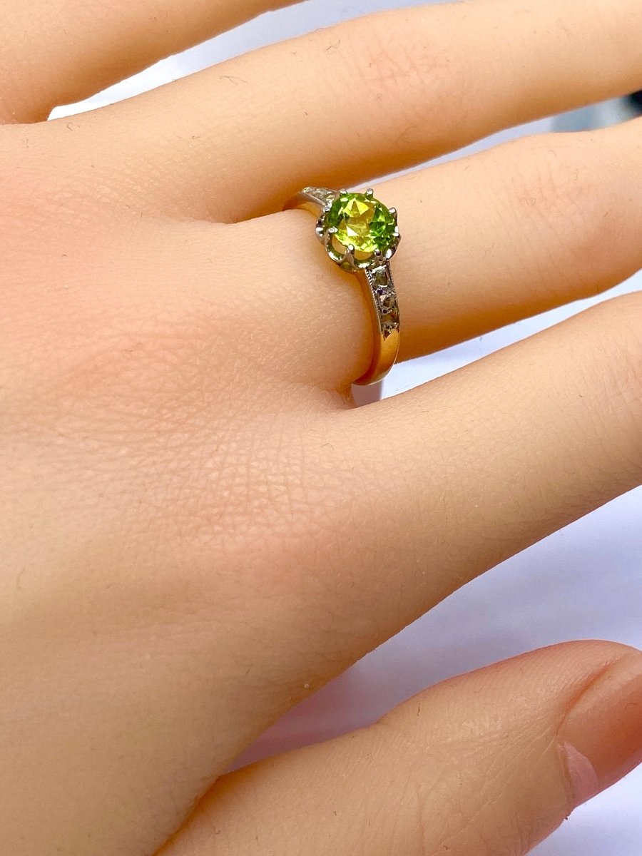 Bague en or , péridot et diamants vers 1900 - Castafiore