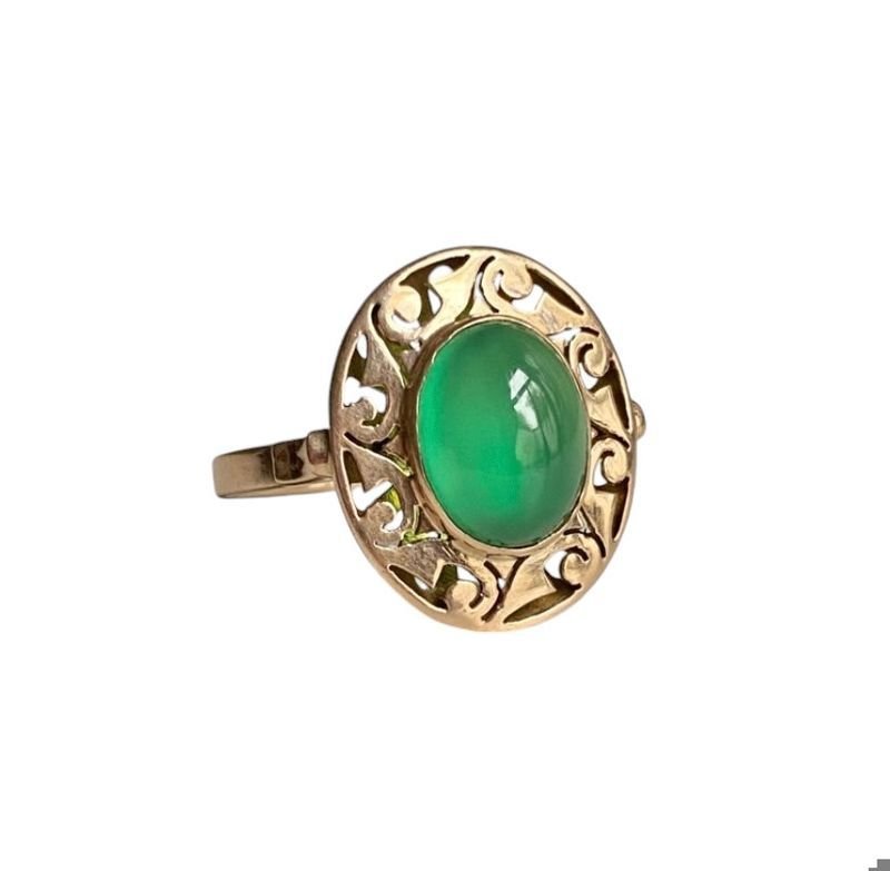 Bague en or rose 14k sertie d’une chrysoprase - Castafiore
