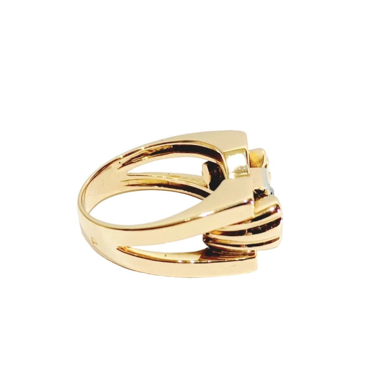 Bague en or rose et diamants - Castafiore