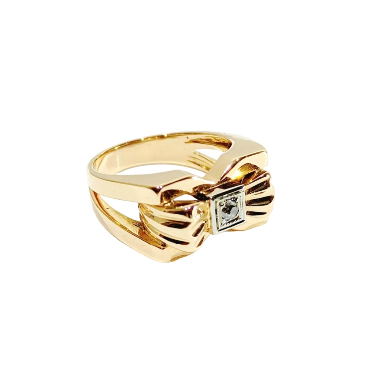 Bague en or rose et diamants - Castafiore