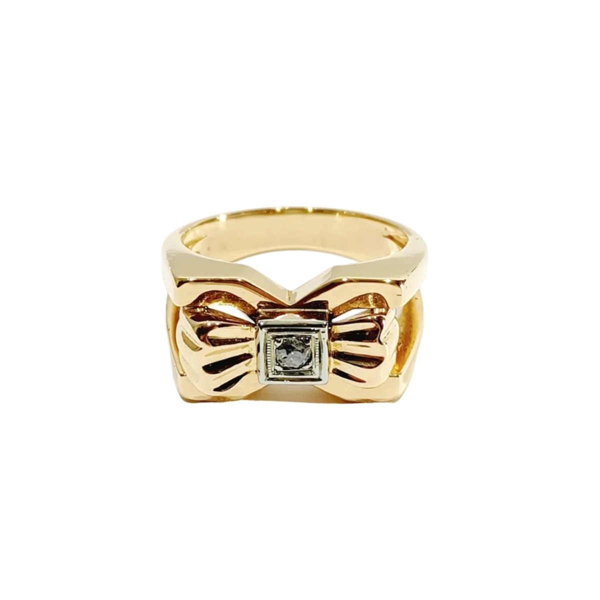 Bague en or rose et diamants - Castafiore
