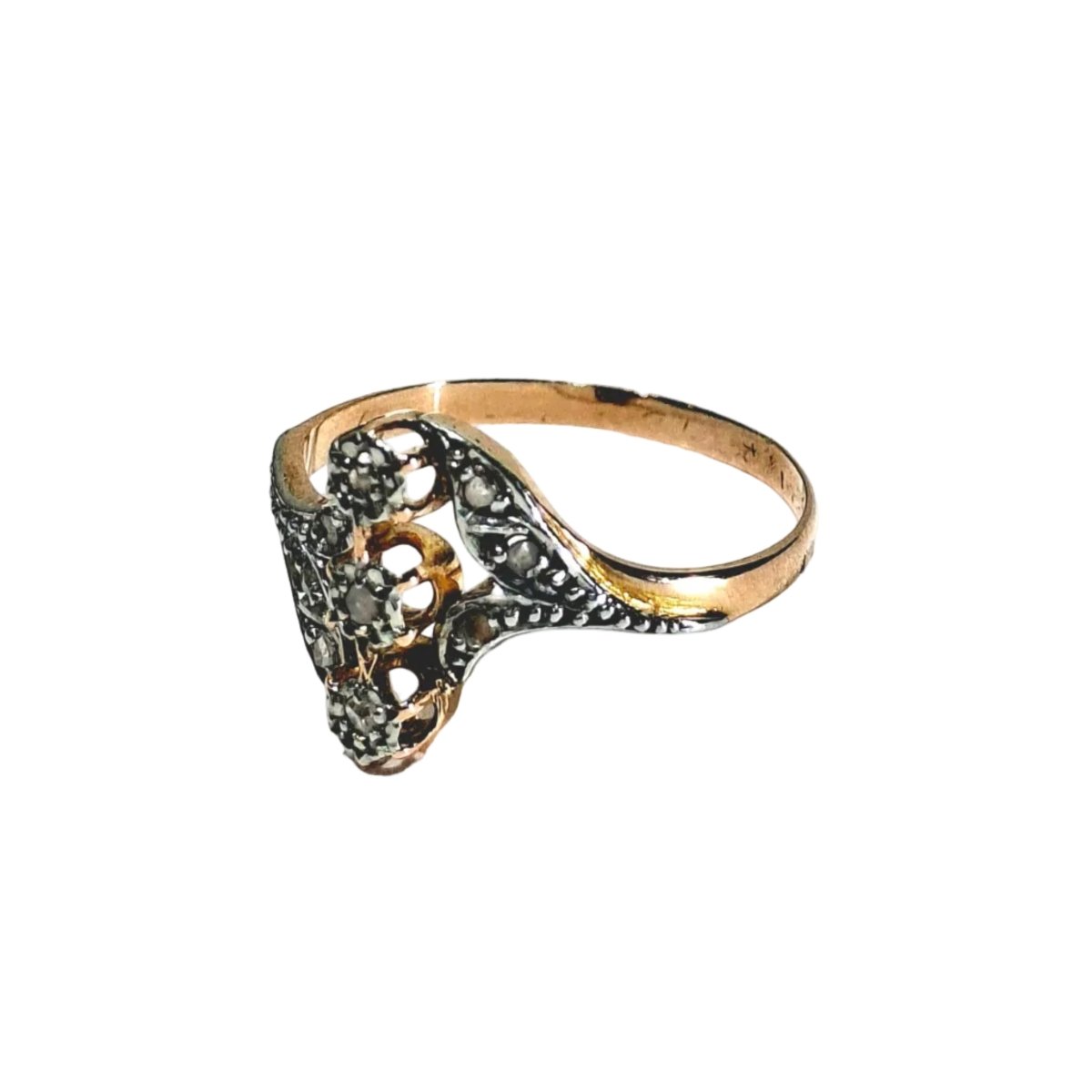 Bague en or rose, or blanc, et diamants - Castafiore