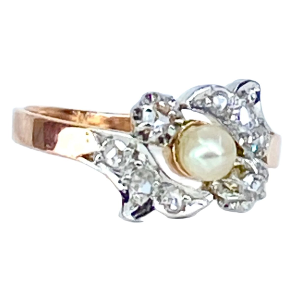 Bague en or rose, perle et diamants - Castafiore