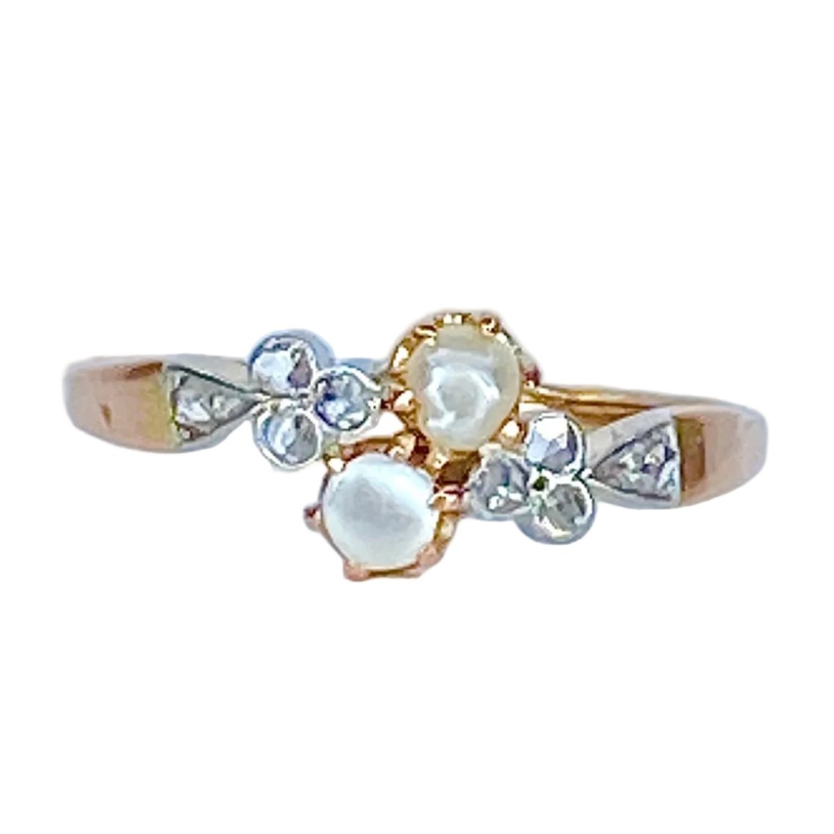Bague en or rose, perles et diamants - Castafiore