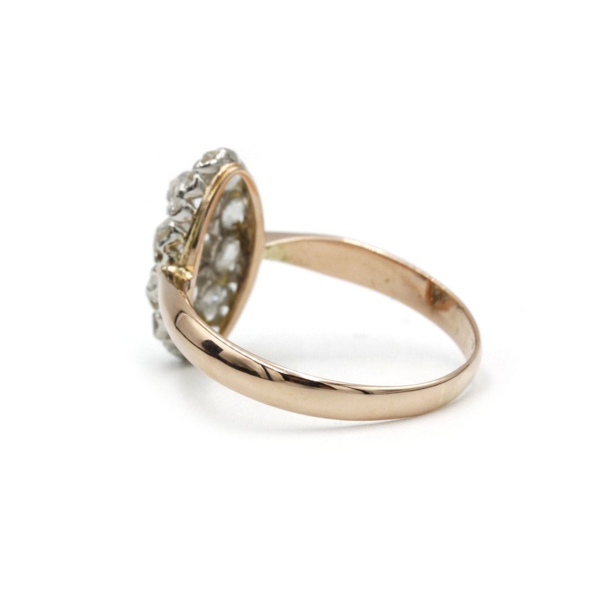 Bague en or rose, platine et diamants - Castafiore