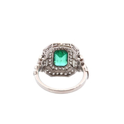 Bague en platine, émeraude et diamants - Castafiore