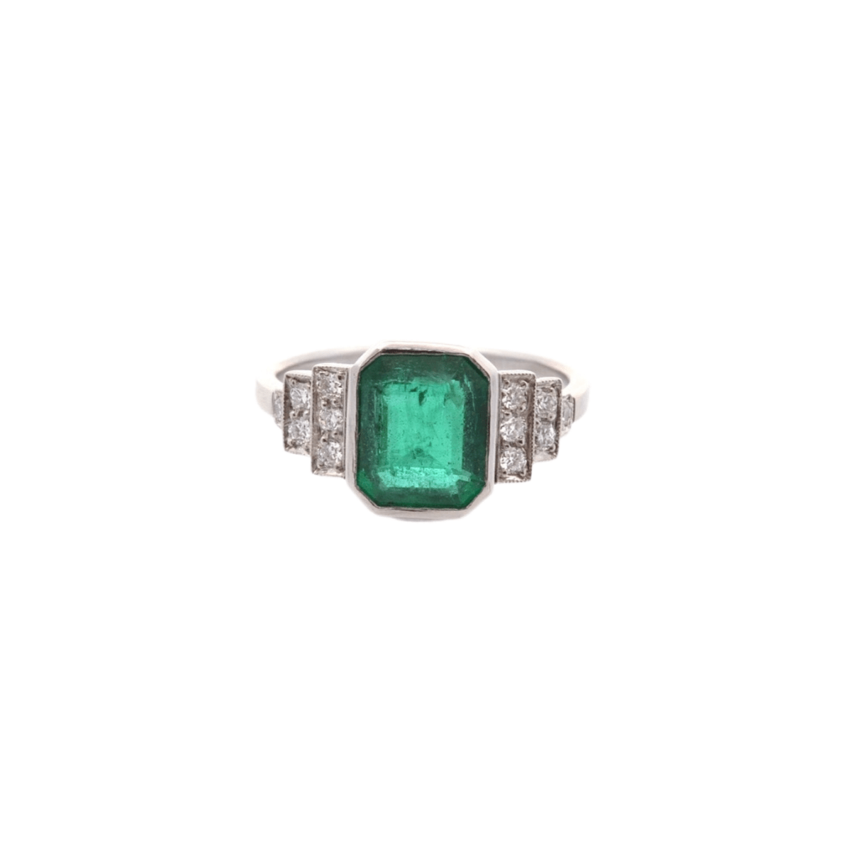 Bague en platine, émeraude et diamants - Castafiore