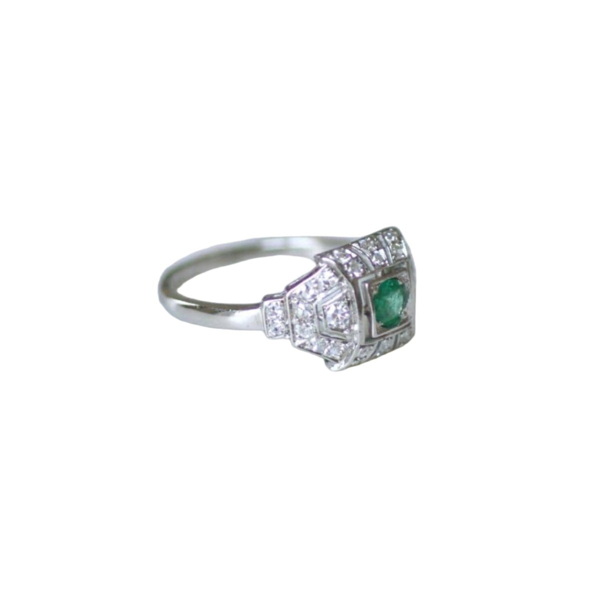 Bague en platine, émeraude, et diamants - Castafiore