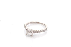 Bague en platine et diamant - Castafiore